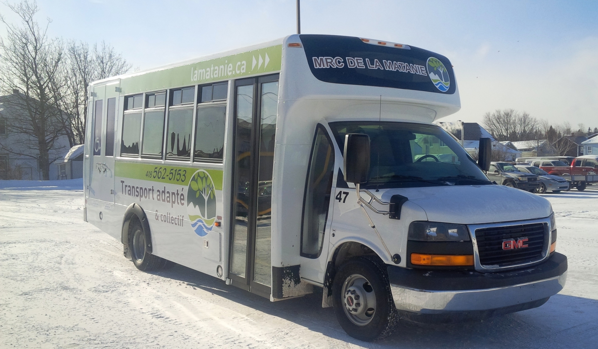 Transport collectif et adapté gratuit vers la clinique de vaccination COVID-19 de Matane